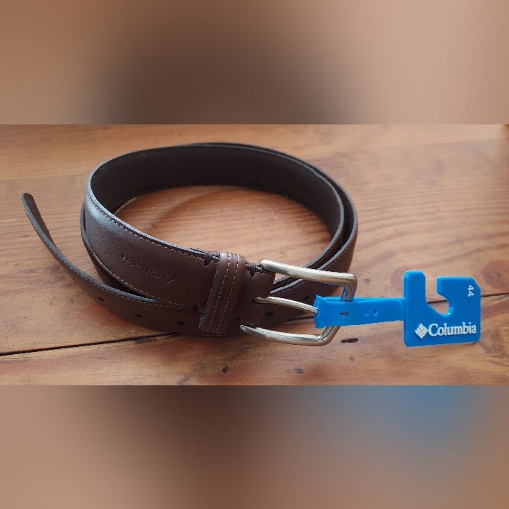 Men's leather belt